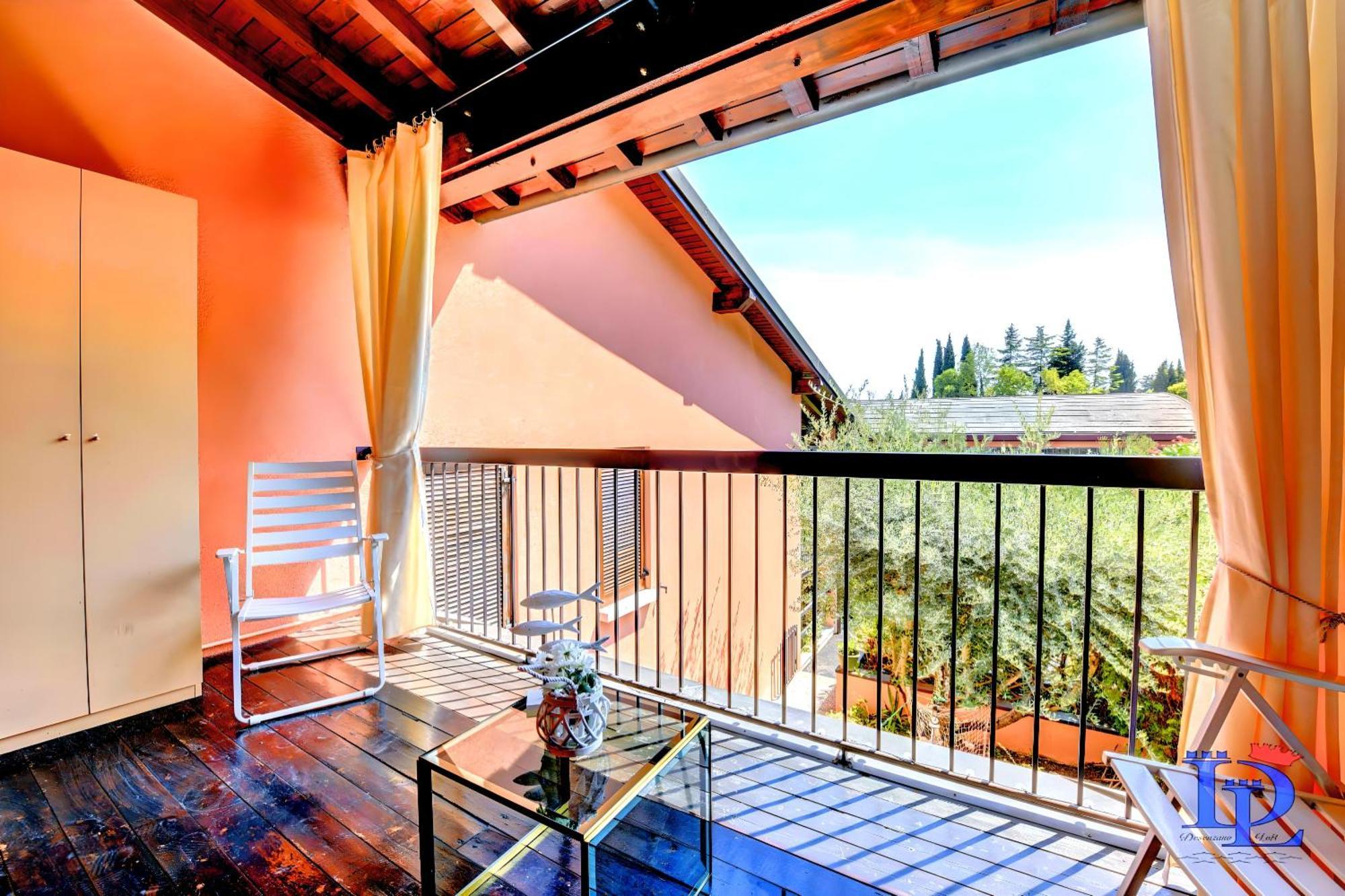Desenzanoloft Aurelia Daire Desenzano del Garda Dış mekan fotoğraf
